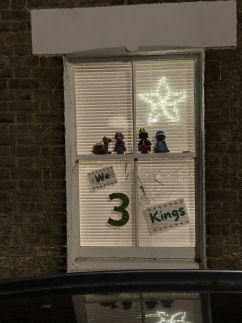 2024 Gwydir St festive window